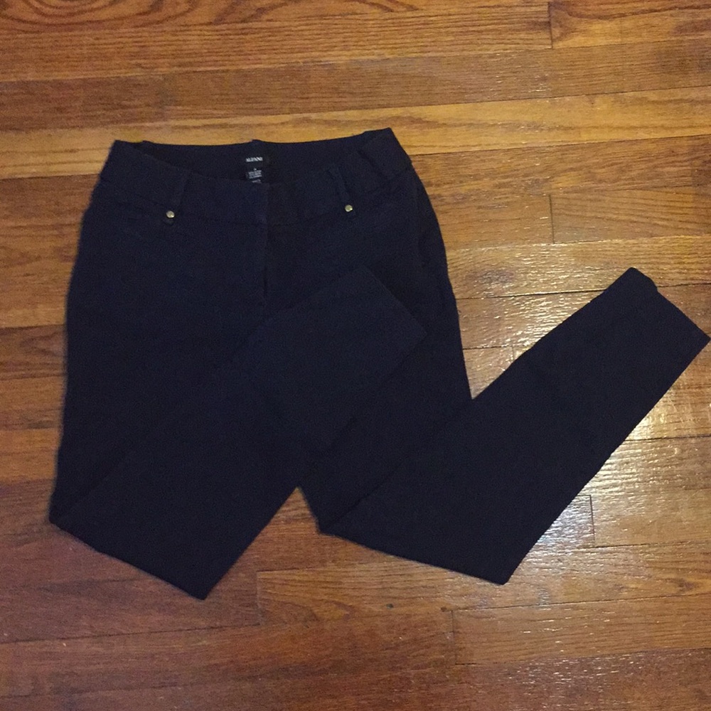 Alfani black skinny leg pants